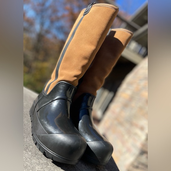 UGG Raincloud Tall Waterproof Suede Boots- Sz. 11 - Picture 4 of 11